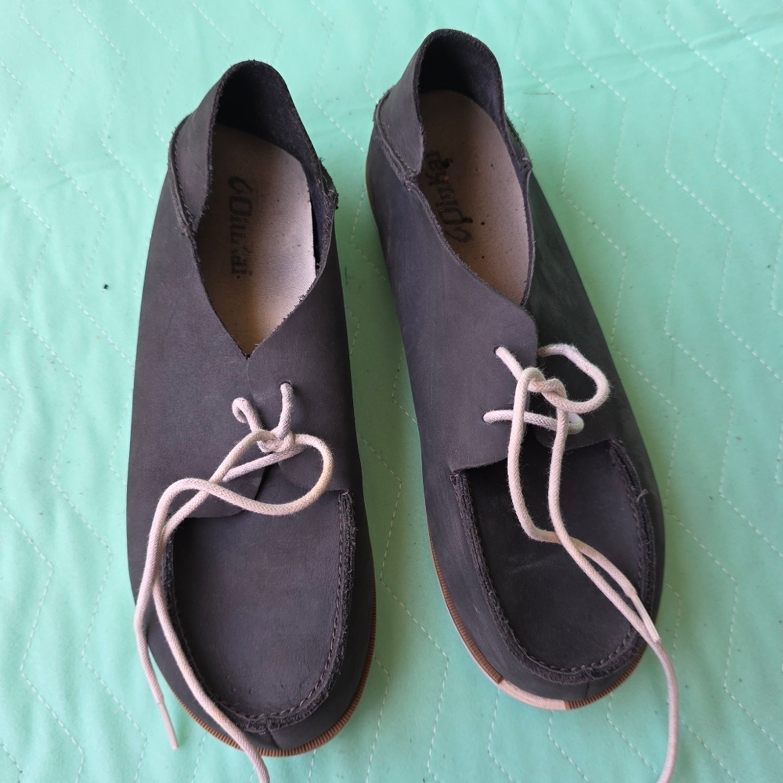 Olukai Holokai Men's Gray Leather Boat Shoes Size 7 Slip On Beach Coastal Preppy